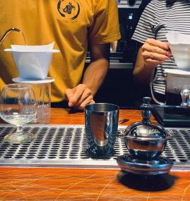 Le café Vietnamien : entre discussion, apprentissage et échange